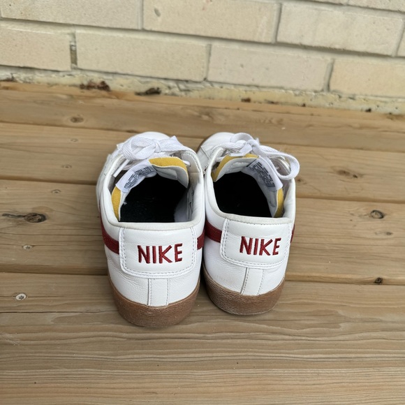 Men’s Nike Blazer Low Cut - Picture 7 of 16